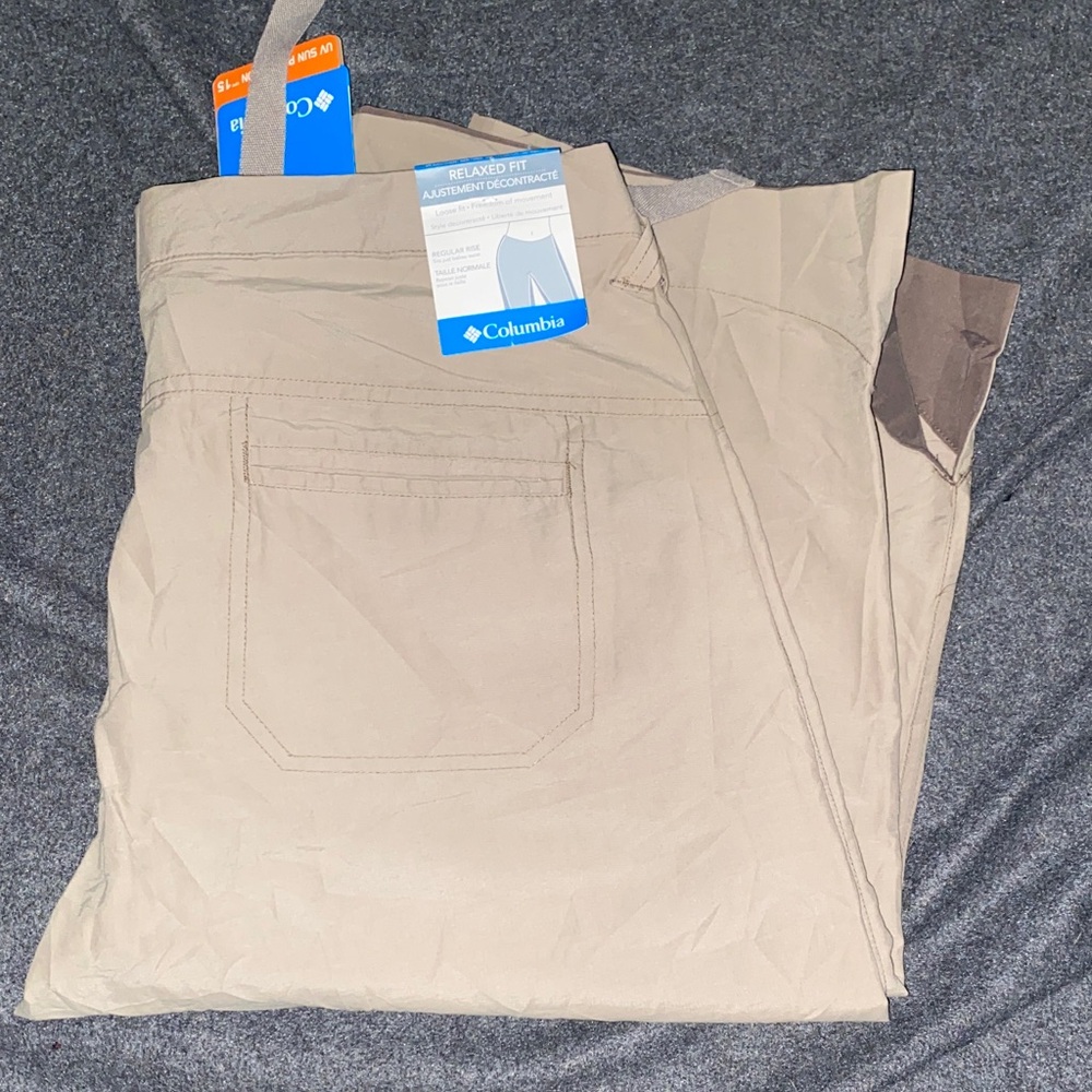 Columbia women’s knee length shorts